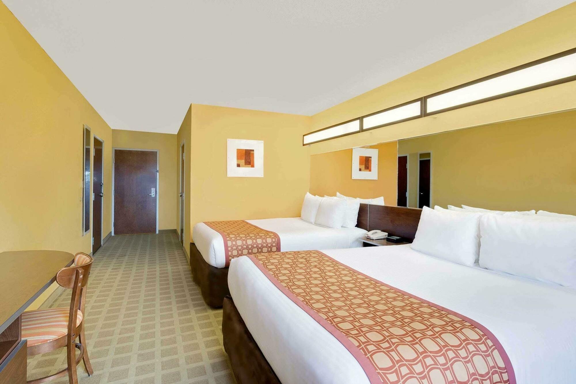 Microtel Inn & Suites By Wyndham Princeton Exterior foto